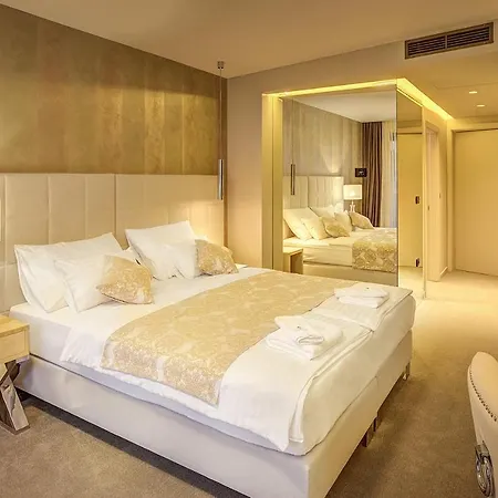 Maritime Hotel 4*