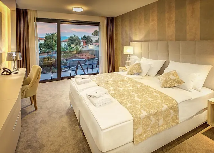 Otel Maritime Krk Town